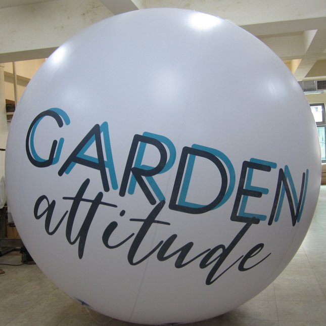 Un ballon publictaire pour Garden Attitude